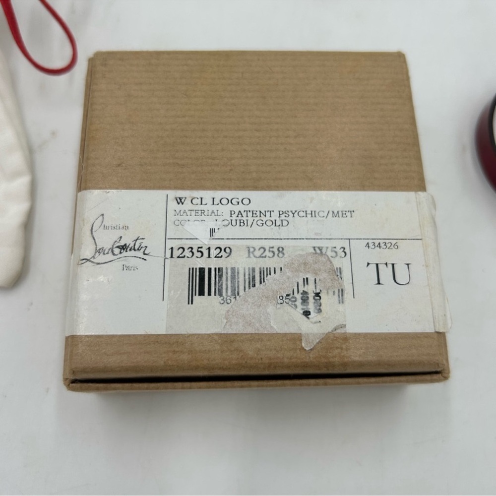 Women’s Christian Louboutin CL logo bracelet made in Italy NWT - Picture 4 of 11